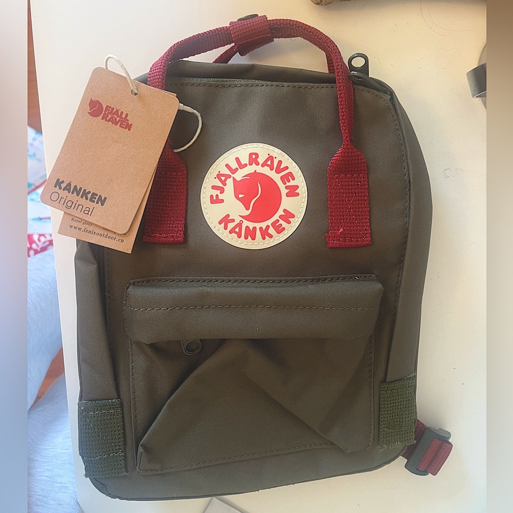 Fjäallräven kånken Mini Backpack